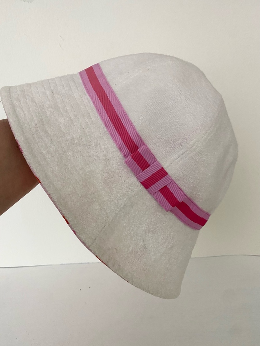 Y2K COACH Signature reversible white&pink Bucket Hat w/ Pink Ribbon Bow
